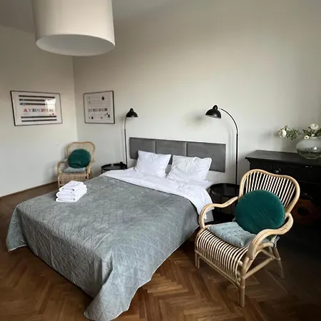 Solec By The River By Bookinghost Warsaw