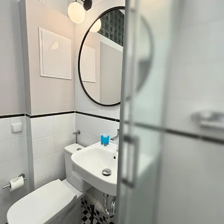 Apartment Solec By The River By Bookinghost Warsaw