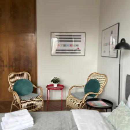 Apartment Solec By The River By Bookinghost *