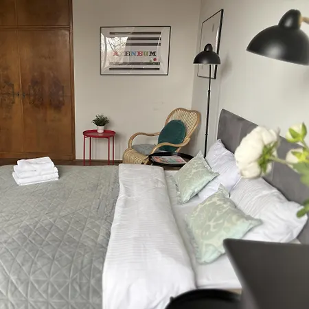 Solec By The River By Bookinghost アパート ワルシャワ