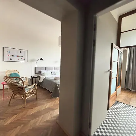 Solec By The River Appartement